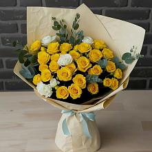 Букет цветов из:  Розы в Орле-Изумруде