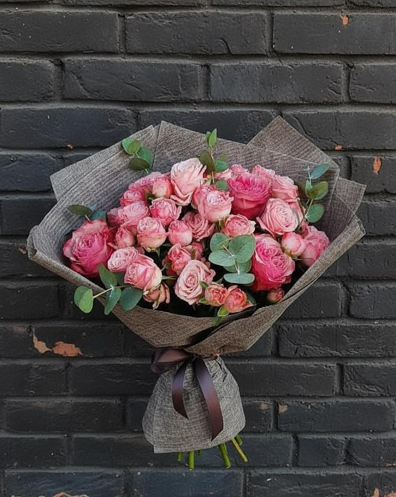 Букет цветов из: Розы в Орле-Изумруде