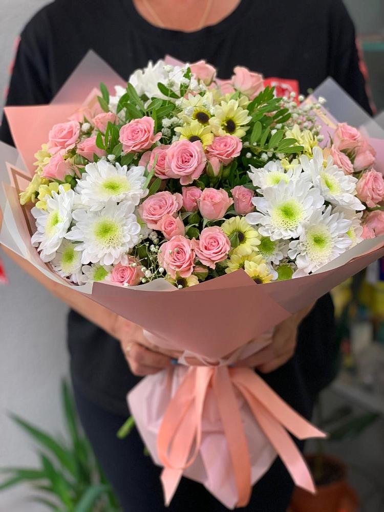 Букет цветов из: Розы и Хризантемы в Орле-Изумруде