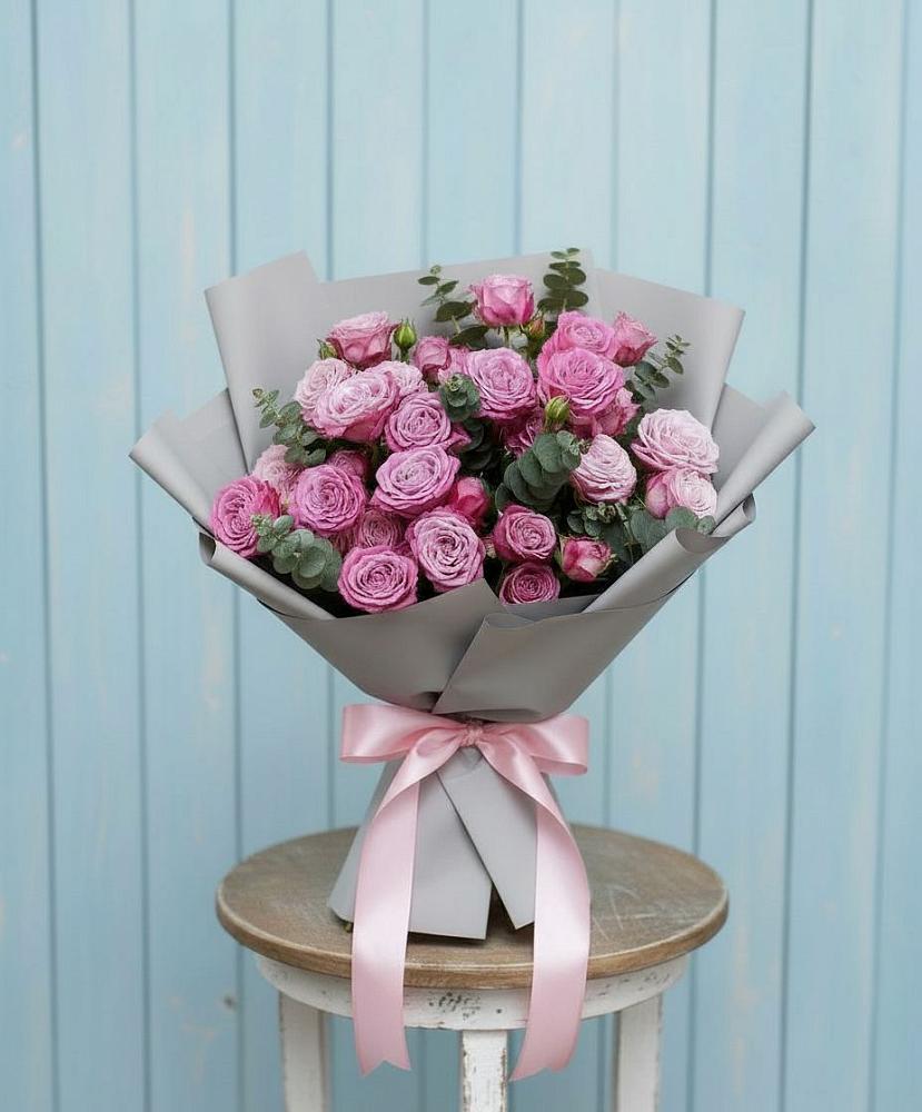 Букет цветов из: Розы в Орле-Изумруде