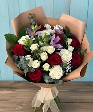 Букет цветов из:  Розы и Альстромерии в Орле-Изумруде