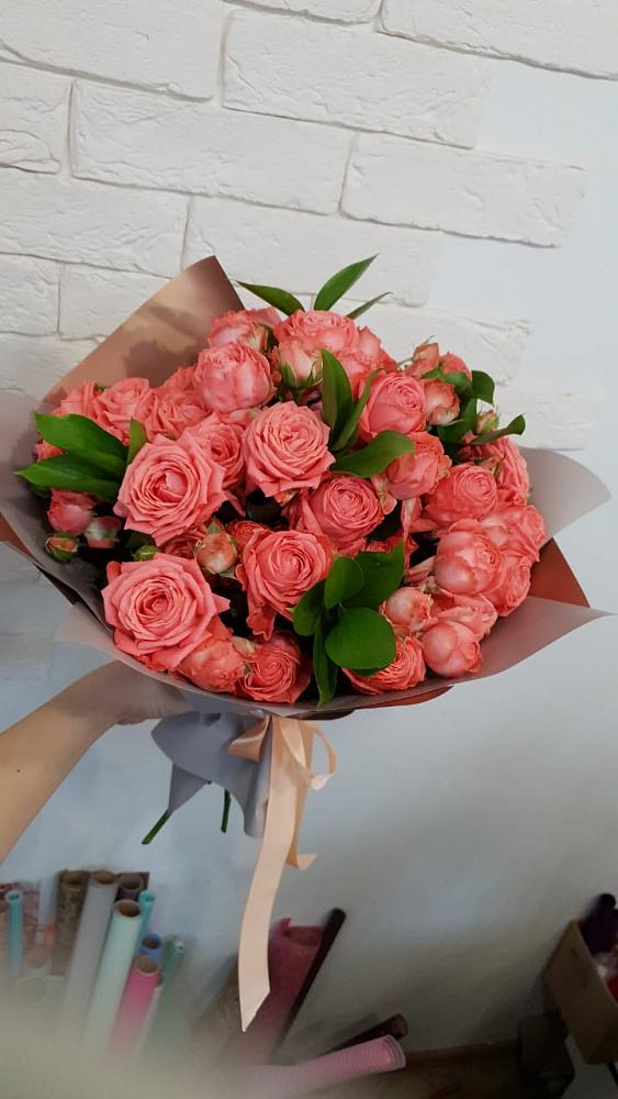 Букет цветов из: Розы в Орле-Изумруде