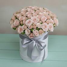 Цветочная композиция из Розы в шляпной коробке в Орле-Изумруде