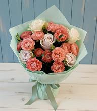 Букет цветов из:  Розы в Орле-Изумруде