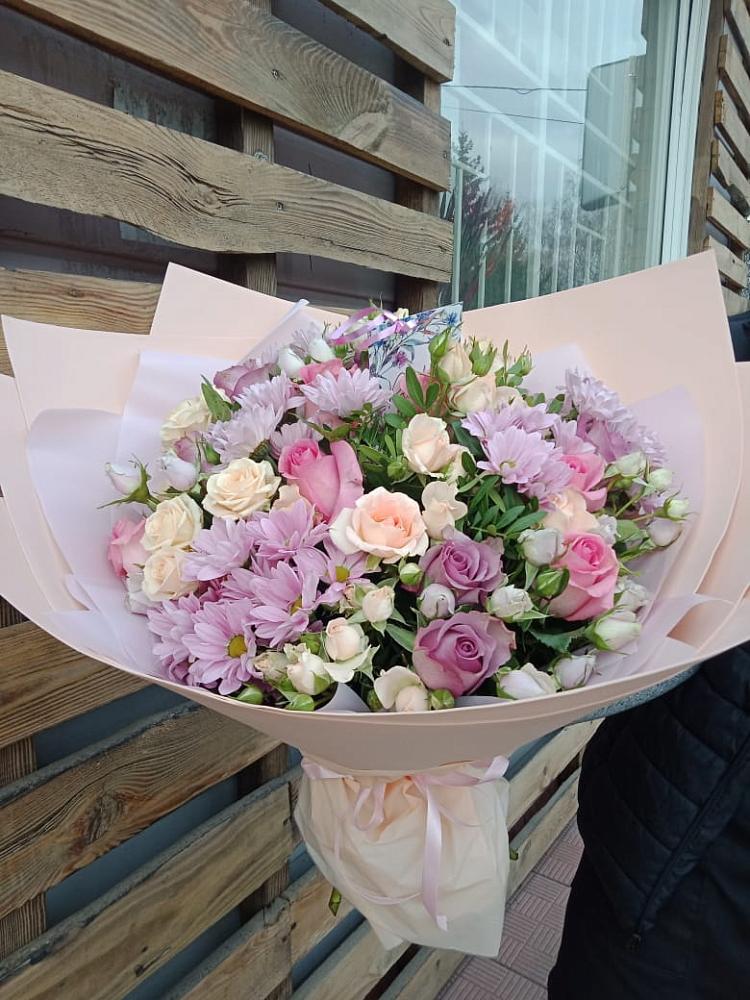 Букет цветов из: Розы и Хризантемы в Орле-Изумруде