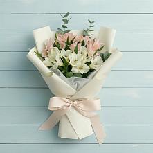 Букет цветов из:  Альстромерии в Орле-Изумруде