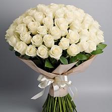 Букет 101 беля роза Белоснежка в Орле-Изумруде