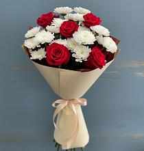 Букет цветов из:  Розы и Хризантемы в Орле-Изумруде