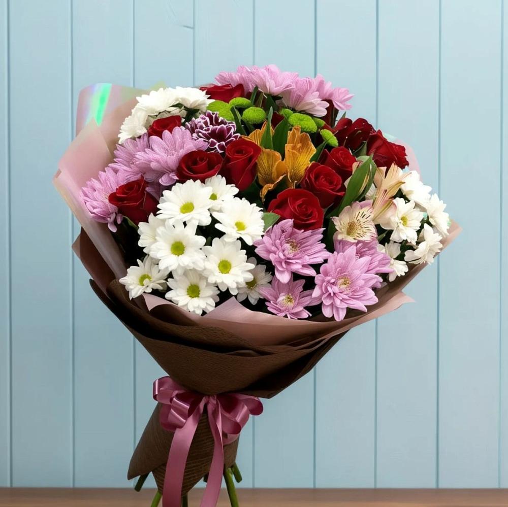 Букет цветов из: Розы, Хризантемы и Альстромерии в Орле-Изумруде