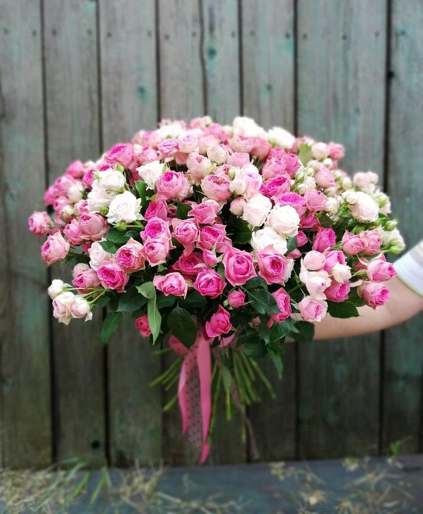 Букет Розовые кустовые розы Натали и Лав Лидия в Орле-Изумруде