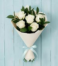 Букет цветов из:  Розы в Орле-Изумруде