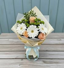 Букет цветов из:  Герберы, Розы и Хризантемы в Орле-Изумруде