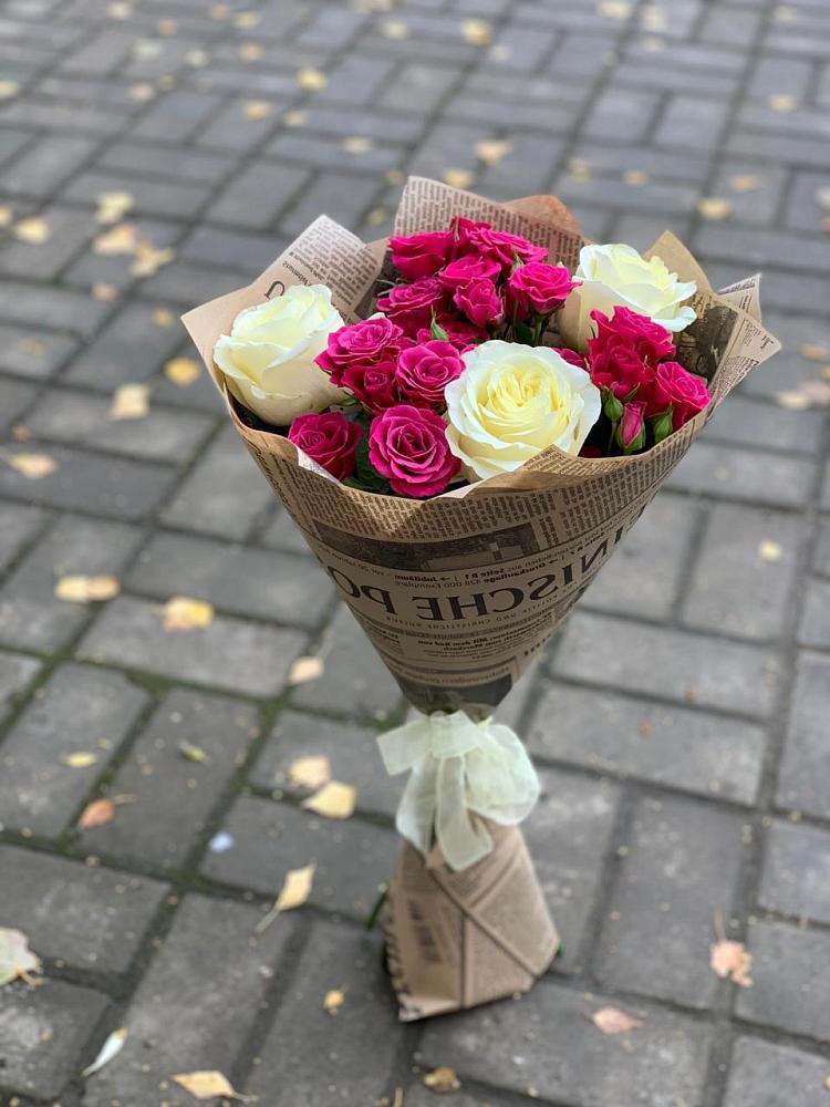 Букет цветов из: Розы в Орле-Изумруде