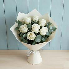 Букет Белые розы в Эвкалипте в Орле-Изумруде